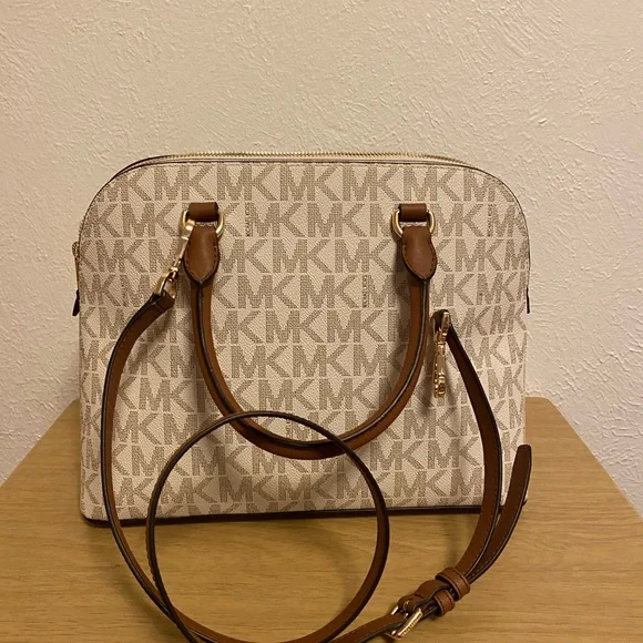 Michael kors Cindy satchel - Picture 3 of 7